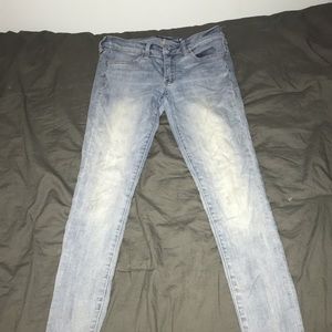 light wash jeans
